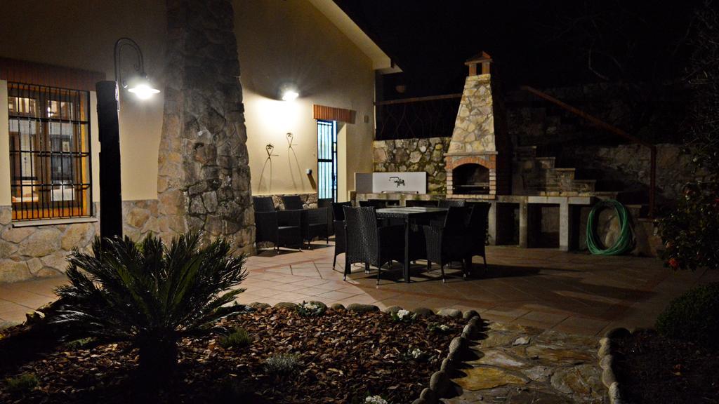 Casa Valeriana Villa Наваконсехо Екстериор снимка